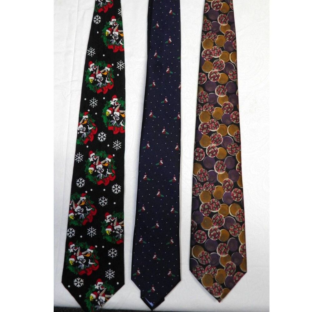 Lot of 3 Christmas Neck Ties Tommy, Loney Tunes, Briar
